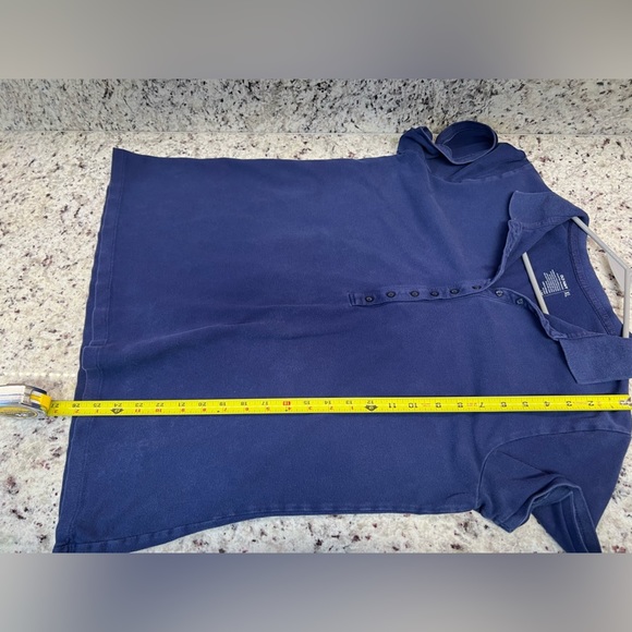 3/$15 Old Navy Women’s 10-button polo shirt navy blue - Picture 5 of 7